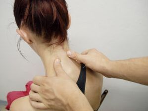 Masszázs a nyaki osteochondrosis kezelésére és megelőzésére