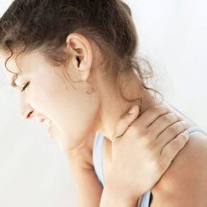 Súlyos fájdalom a nyaki gerinc osteochondrosisa miatt